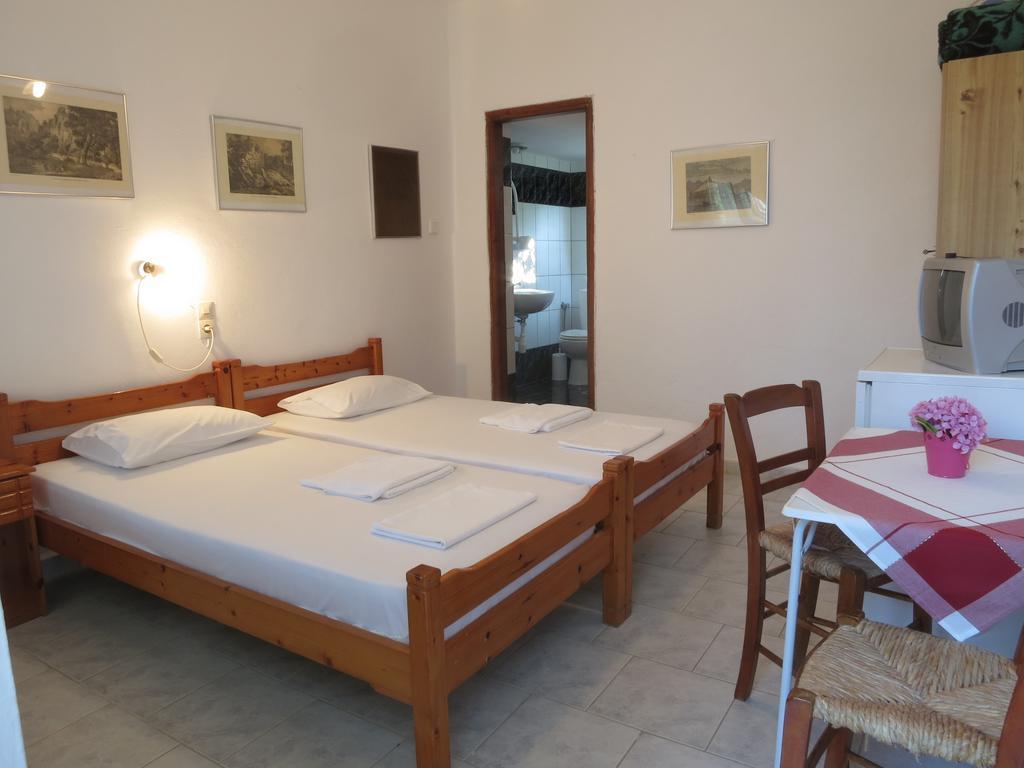 Panagiotis Apostoloudias Rooms 테르마 객실 사진